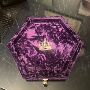 Jeffree Star Blood Lust palette